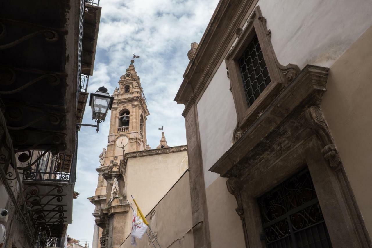 Ferienwohnung Centro Storico Casa Dell'Orologio Palermo Exterior foto